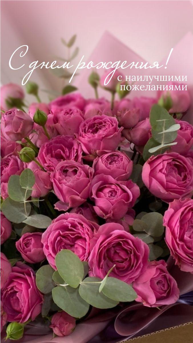 Corporate meeting room with carefully timed floral arrangements that maintain elegance throughout business hours